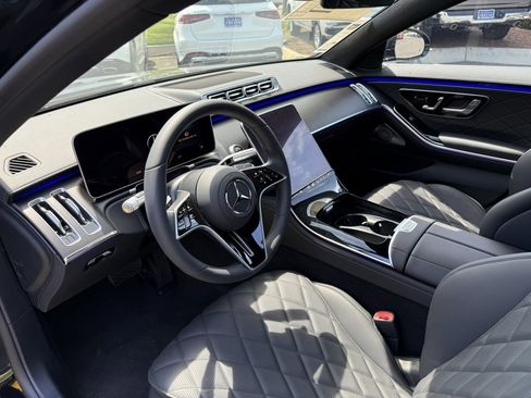 New 2025 Mercedes-Benz S 580 4MATIC Sedan image 20