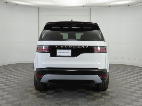 New 2026 Land Rover Discovery Limited Edition image 6