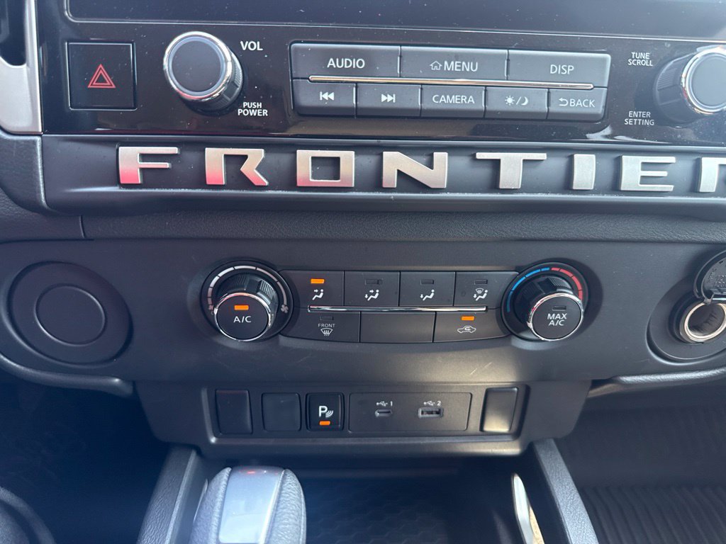 Used 2025 Nissan Frontier SV RWD image 23