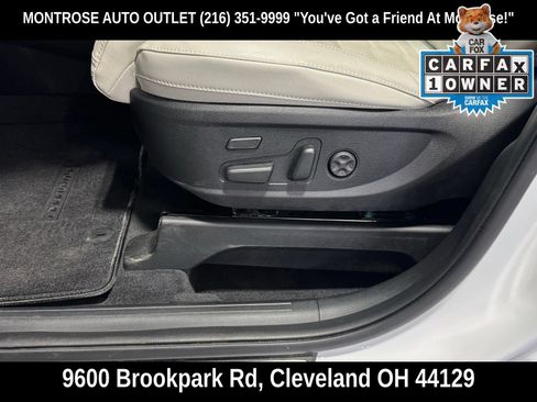 Used 2025 Kia Telluride SX Prestige AWD/4WD image 16