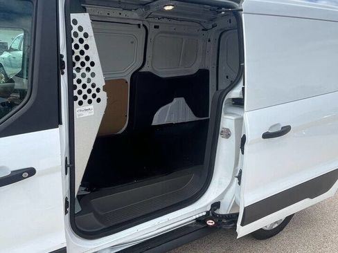 Used 2019 Ford Transit Connect XL image 11