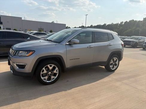 Used 2021 Jeep Compass Limited AWD/4WD image 1