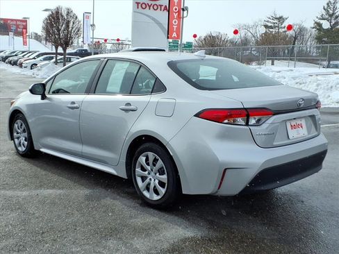 Certified 2025 Toyota Corolla LE image 7