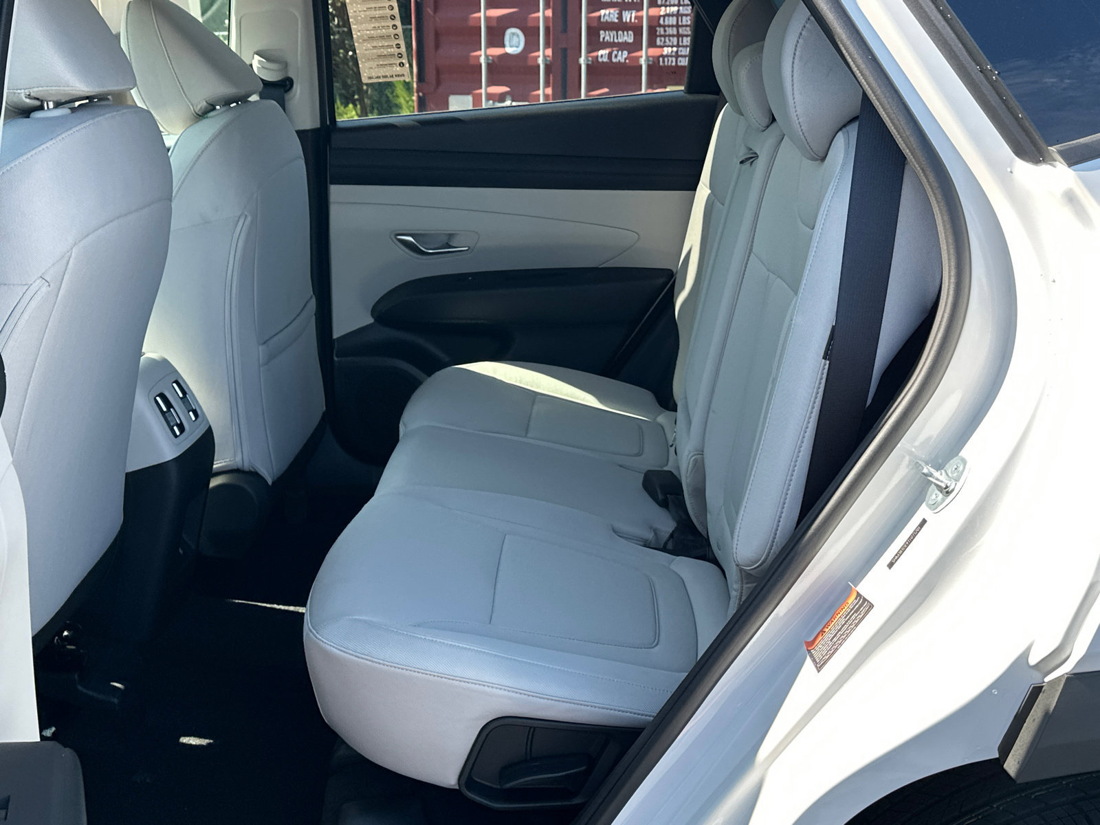 New 2026 Hyundai Tucson SEL FWD image 18