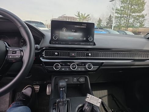 Used 2023 Honda Civic Sport image 20