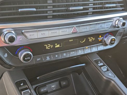 Used 2020 Kia Telluride EX image 28