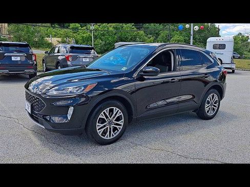 Certified 2022 Ford Escape SEL AWD/4WD image 4