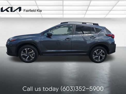 Used 2024 Subaru Crosstrek 2.0i Premium AWD/4WD image 2