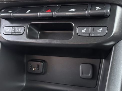 Used 2022 GMC Canyon AT4 AWD/4WD image 26