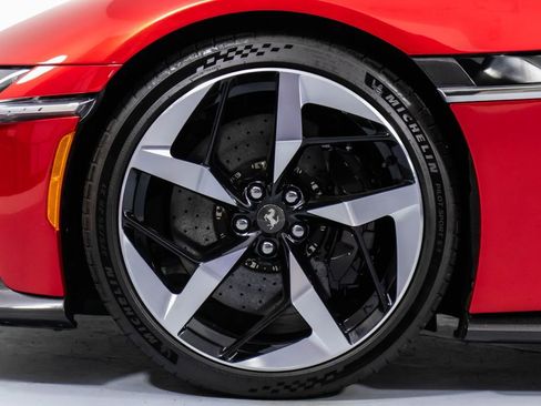 Certified 2025 Ferrari 12Cilindri RWD image 62