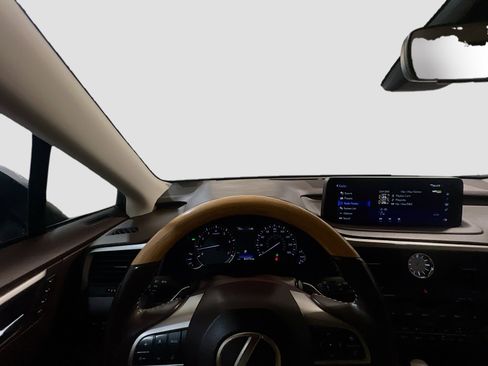 Used 2020 Lexus RX 350L FWD w/ Premium Package image 7