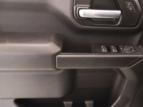 Used 2025 Chevrolet Silverado 1500 Custom RWD image 13