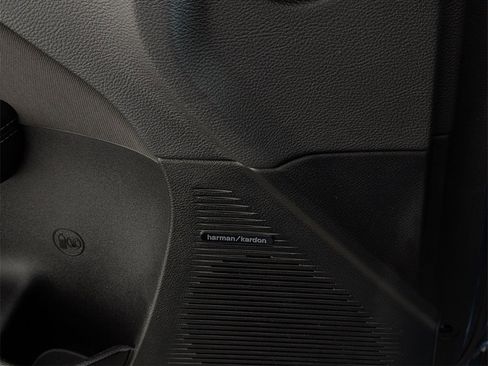 Used 2021 Dodge Challenger R/T Scat Pack image 24