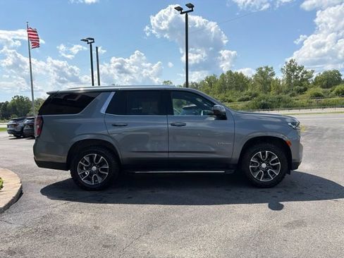Used 2022 Chevrolet Tahoe LT AWD/4WD image 6