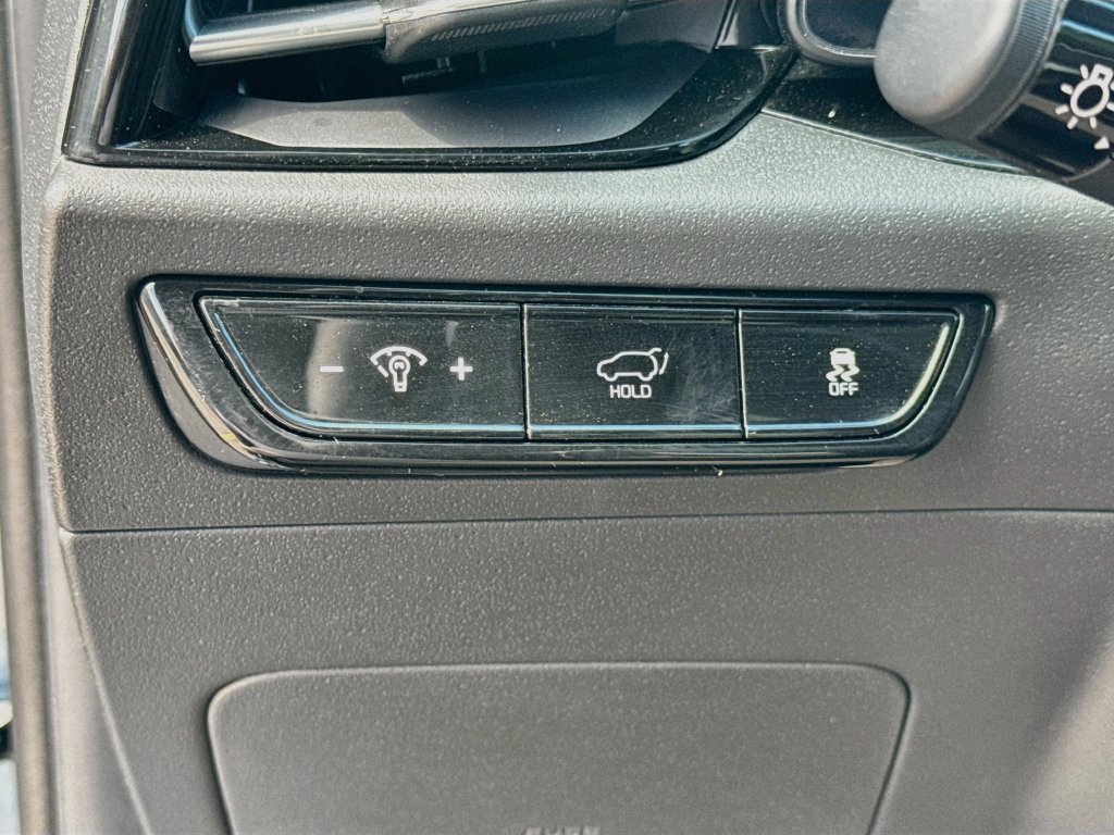 Used 2024 Kia Niro Wind w/ Wind Preserve Package FWD image 11