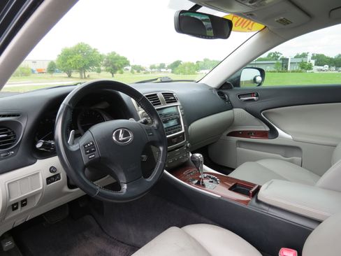 Used 2007 Lexus IS 250 image 22
