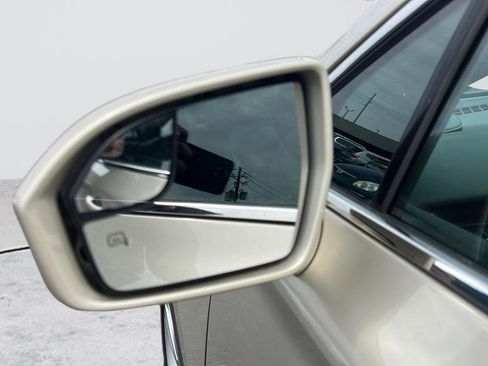 Used 2017 Lincoln MKC Premiere image 14