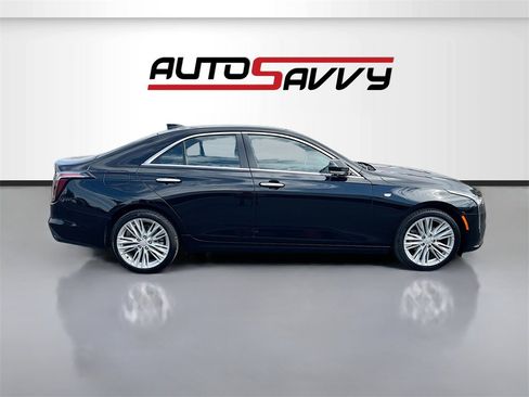 Used 2025 Cadillac CT4 Premium Luxury image 8