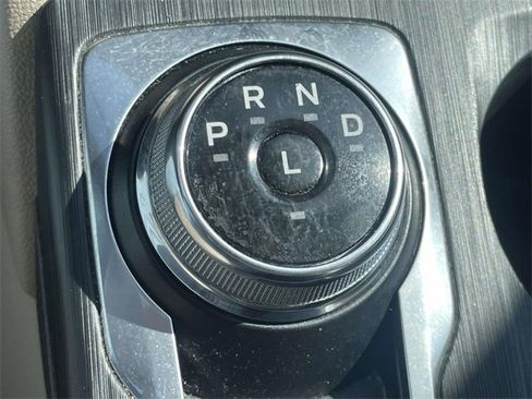 Used 2022 Ford Escape SEL image 20