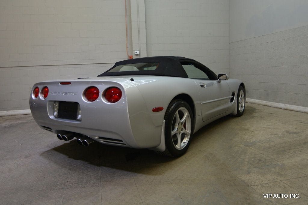 Used 2000 Chevrolet Corvette Convertible w/ Memory Pkg RWD image 20