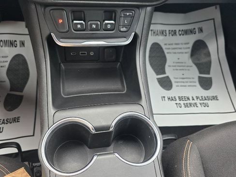 Used 2019 GMC Terrain SLE image 17
