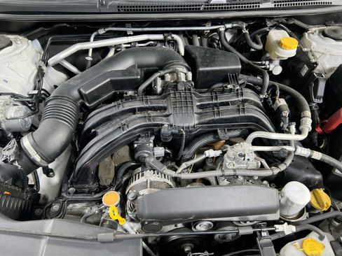 Used 2022 Subaru Crosstrek 2.5i Sport w/ Moonroof Package image 30