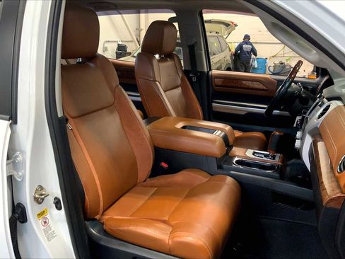 Used 2016 Toyota Tundra 1794 Edition image 7