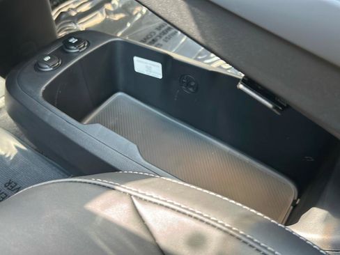 New 2025 Kia EV6 Light image 22