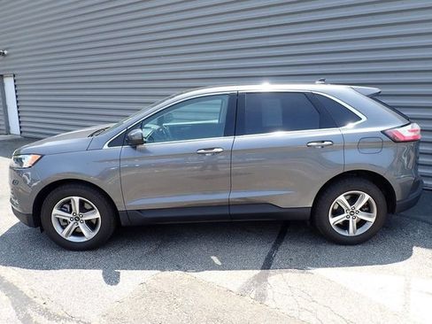 Certified 2023 Ford Edge SEL w/ Convenience Package AWD/4WD image 2