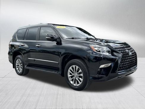 Used 2017 Lexus GX 460 Luxury AWD/4WD image 3