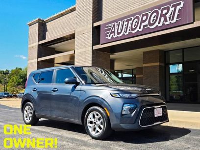 Used 2022 Kia Soul LX w/ Technology Package