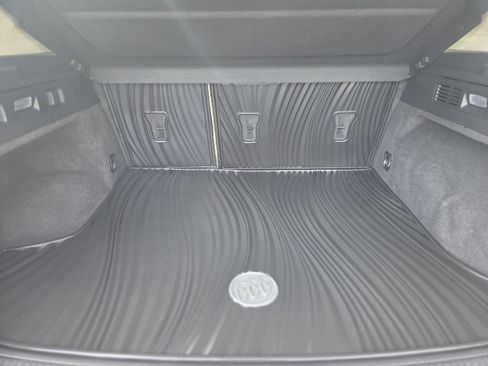 Certified 2023 Buick Envision Avenir image 32