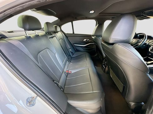 Used 2019 BMW 330i Sedan w/ Convenience Package RWD image 26