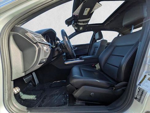 Certified 2016 Mercedes-Benz E 350 Sedan image 17