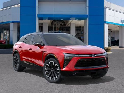 New 2026 Chevrolet Blazer EV RS image 7