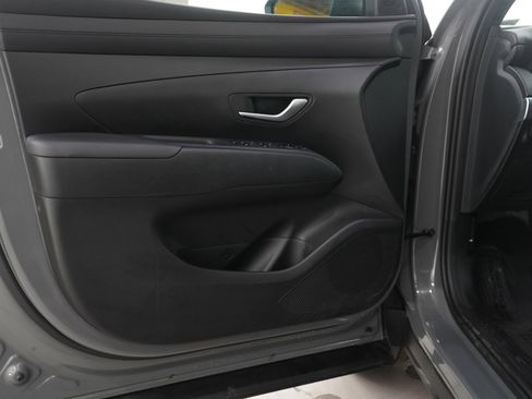 Certified 2025 Hyundai Santa Cruz SEL image 18