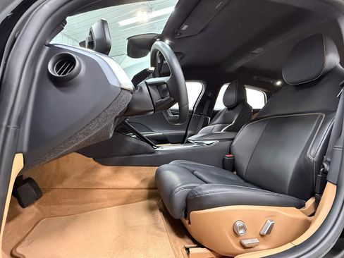 Used 2023 Lucid Air Touring image 15