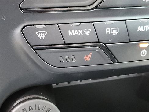 Used 2019 Ford Ranger Lariat w/ Equipment Group 501A Mid image 24