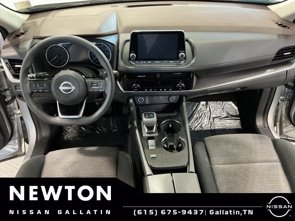 Used 2022 Nissan Rogue SV FWD image 10