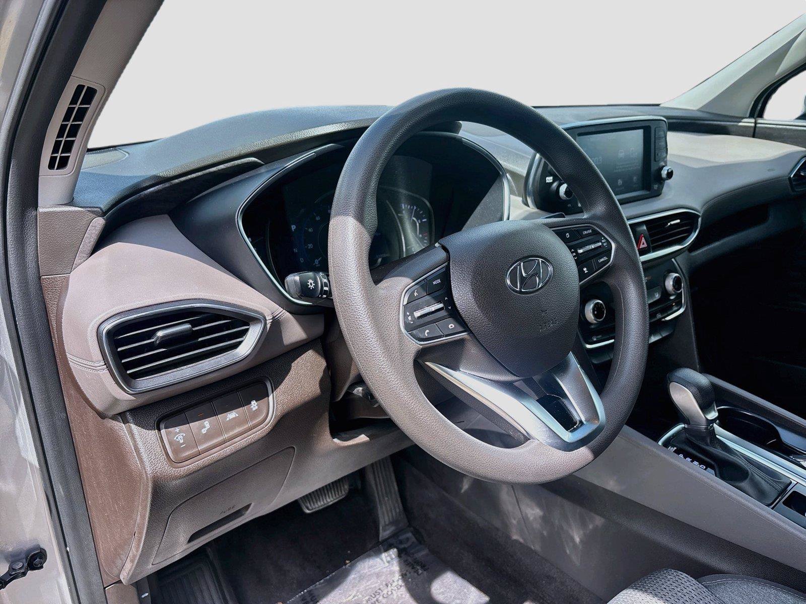Used 2020 Hyundai Santa Fe SEL FWD image 31