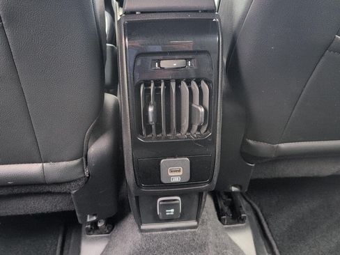 Used 2023 Jeep Compass Limited AWD/4WD image 11