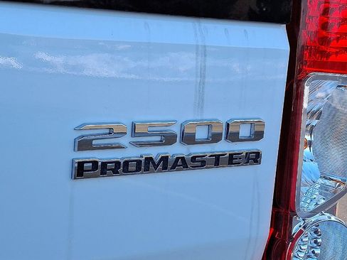 Used 2023 RAM ProMaster 2500 image 19