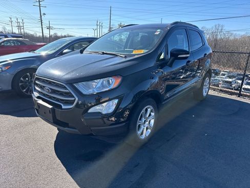 Used 2020 Ford EcoSport SE image 2