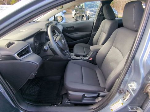 Used 2023 Toyota Corolla LE image 23