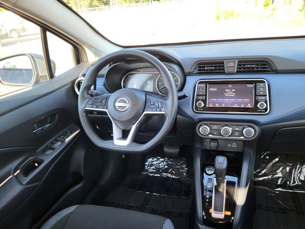 Used 2025 Nissan Versa SV w/ Trunk Package FWD image 12