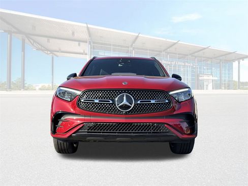 Certified 2025 Mercedes-Benz GLC 350e GLC 350e image 8