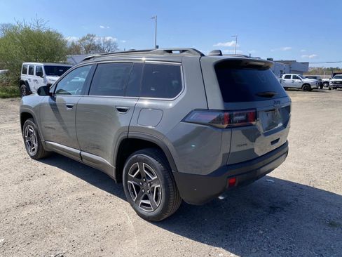 New 2026 Jeep Cherokee Laredo AWD/4WD image 3