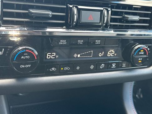 Used 2025 Nissan Pathfinder Rock Creek AWD/4WD image 29