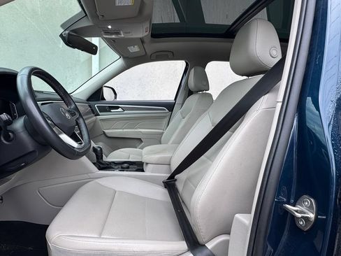 Used 2023 Volkswagen Atlas SEL AWD/4WD image 20