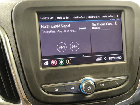 Used 2020 Chevrolet Equinox LT FWD image 25